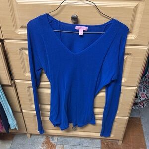 Lilly Pulitzer Women's V-Neck Sweater in Vibrant Blue
